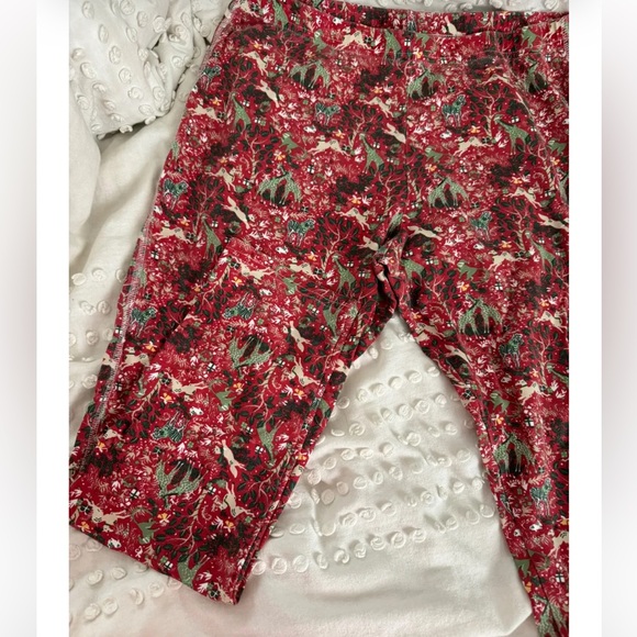 Roller Rabbit pajama set - Picture 3 of 4